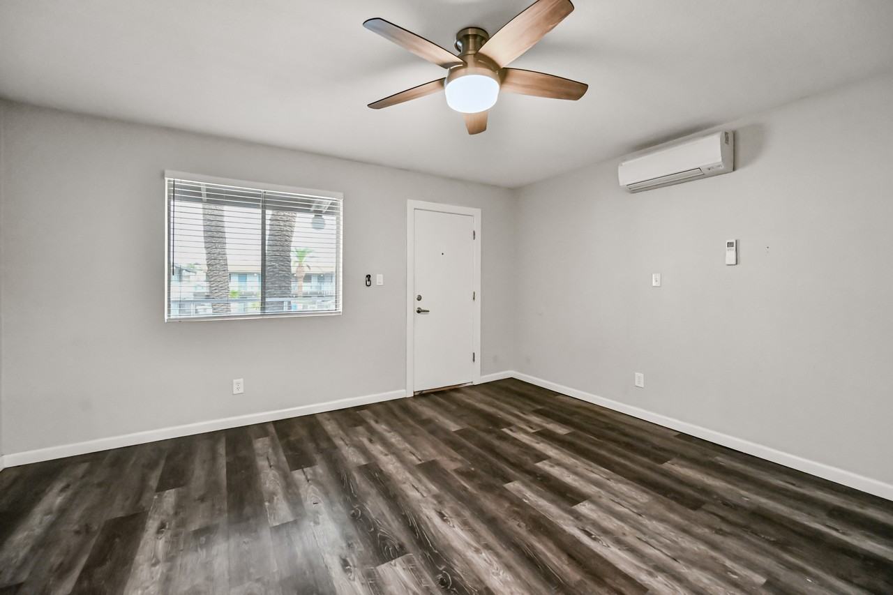 3025 North 32nd Street #31 - Photo 3 of 22