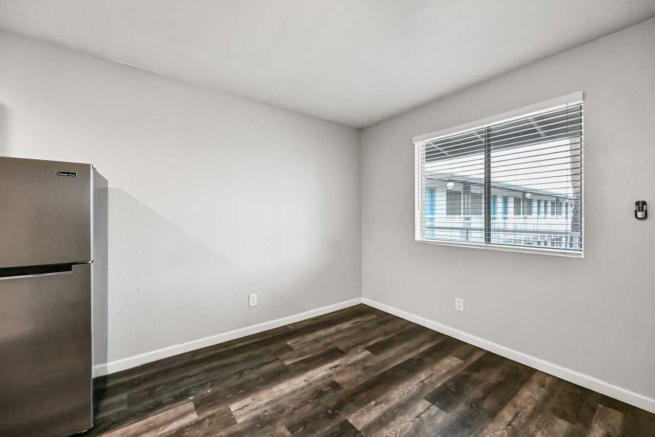 3025 North 32nd Street #31 - Photo 6 of 22