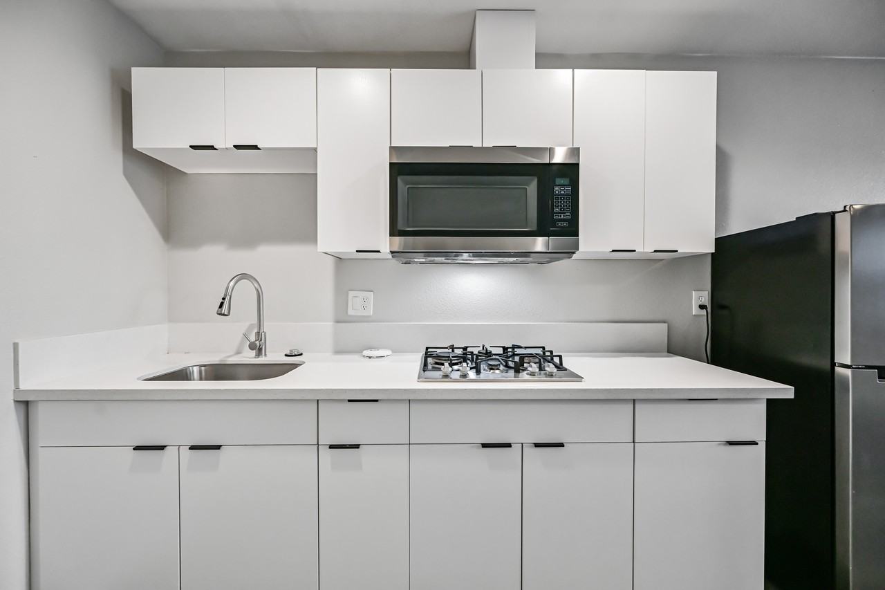 3025 North 32nd Street #31 - Photo 7 of 22