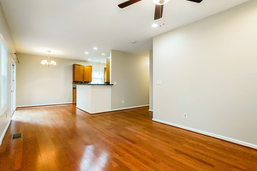 146 Willowbrook Cir - Photo 6 of 18