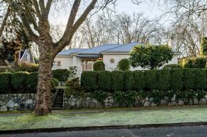 featured image of 3878 West 8th Avenue