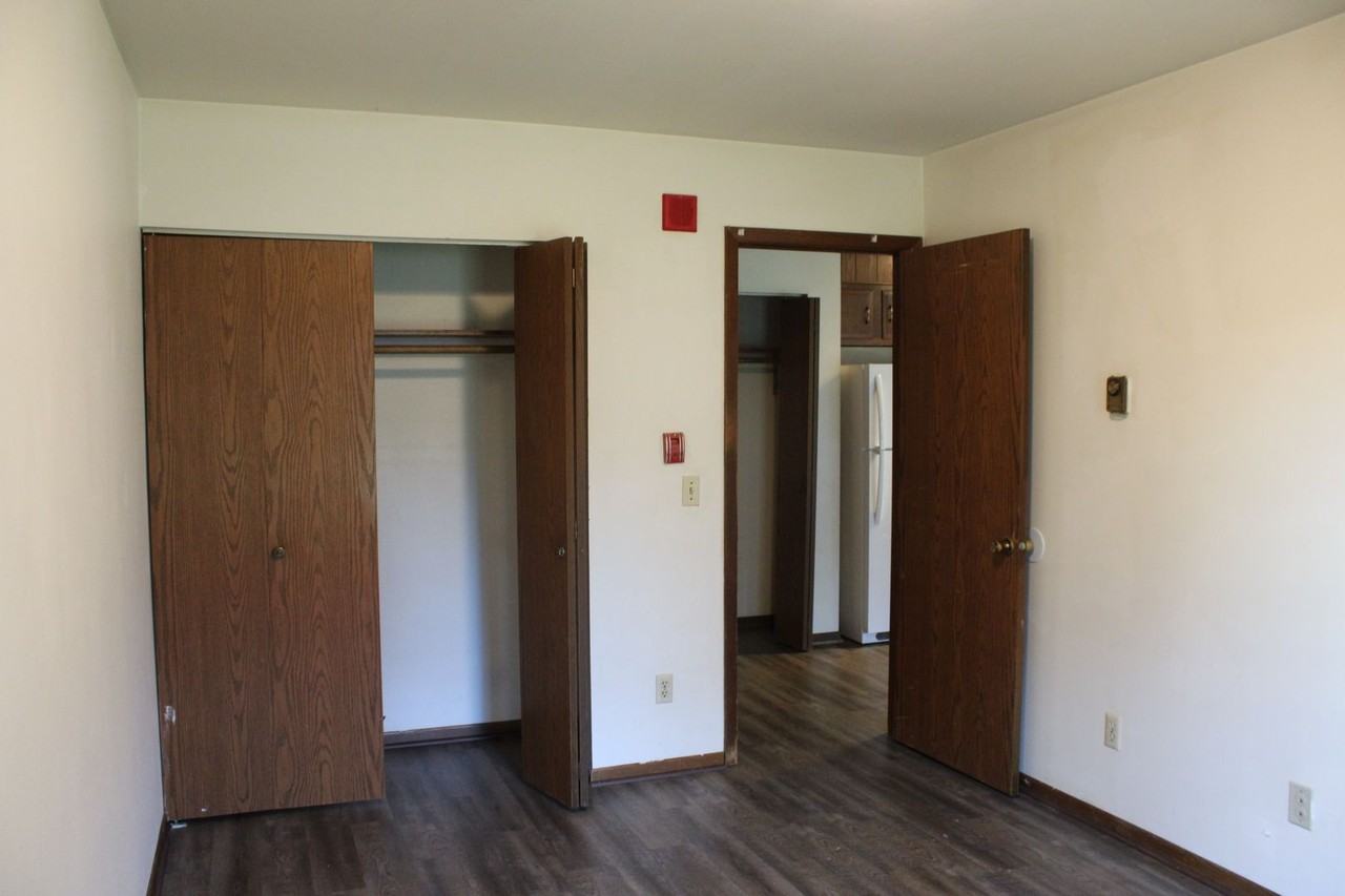 461 Grant - Photo 5 of 21
