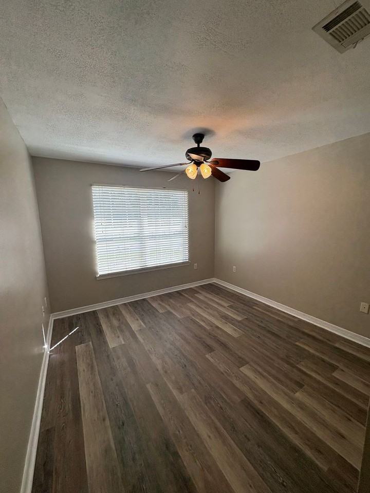 2877 Aplin Rd - Photo 5 of 15