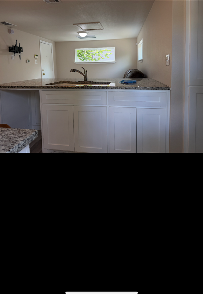 5317 Purington Avenue - Photo 7 of 19