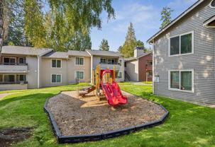 120 Se Everett Mall Way - Photo 1 of 1