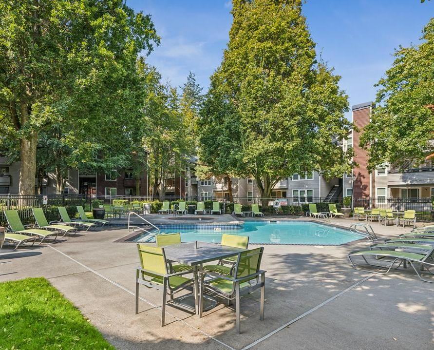 120 Se Everett Mall Way