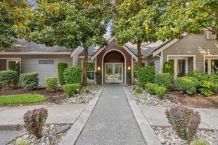 120 Se Everett Mall Way - Photo 1 of 1