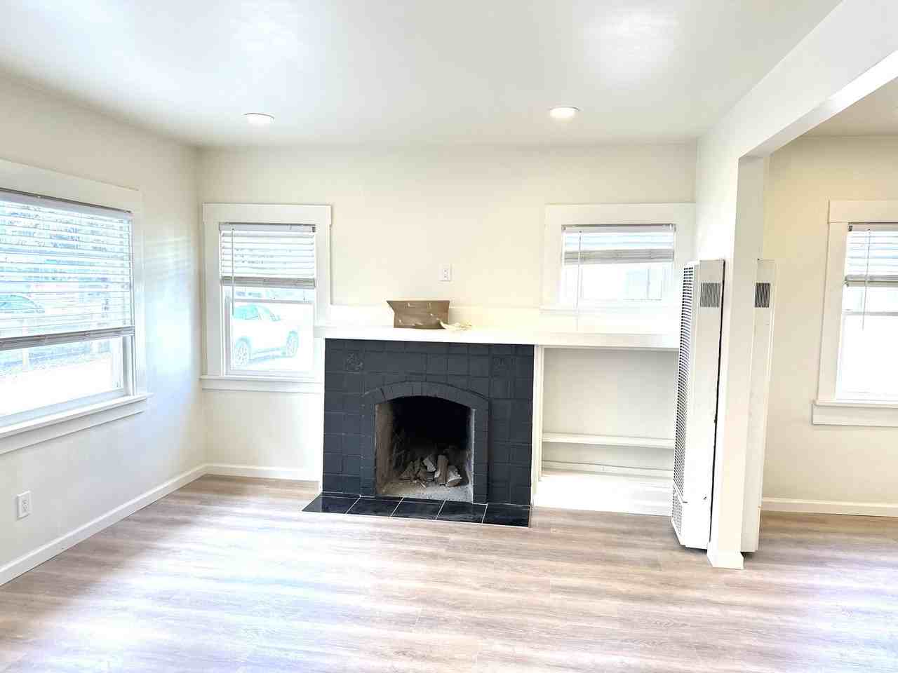 17 Cambridge Ave - Photo 5 of 24