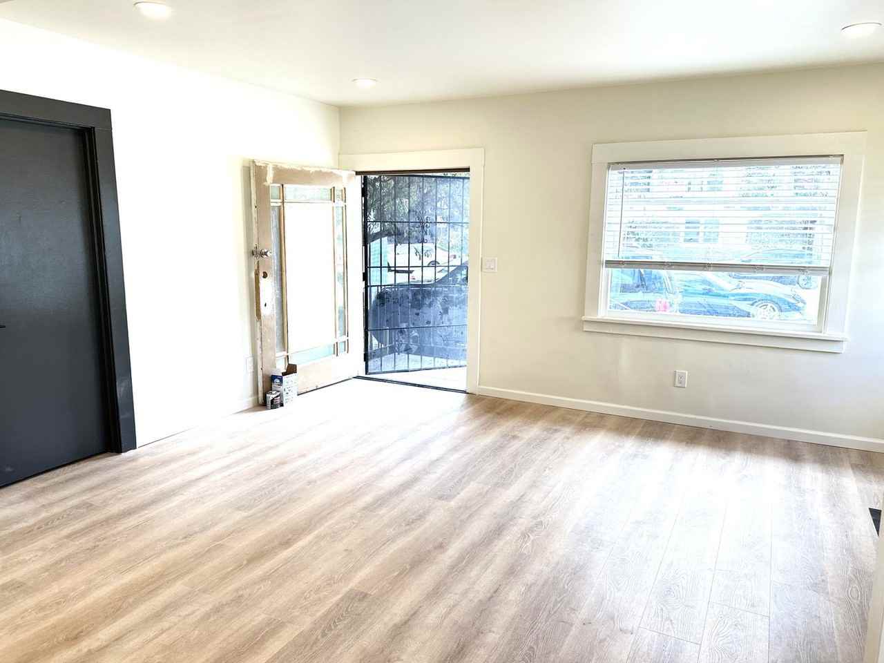 17 Cambridge Ave - Photo 7 of 24