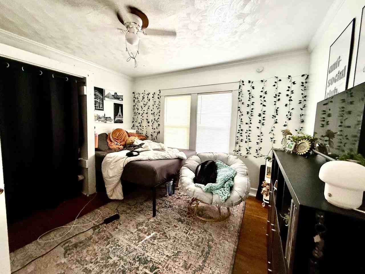 529 529 S. Washington - Photo 5 of 10