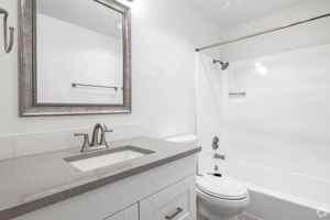 featured image of 5713 N Garrett St