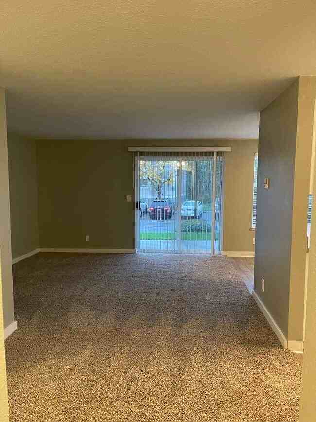 15800 Nw West Union Rd - Photo 7 of 21