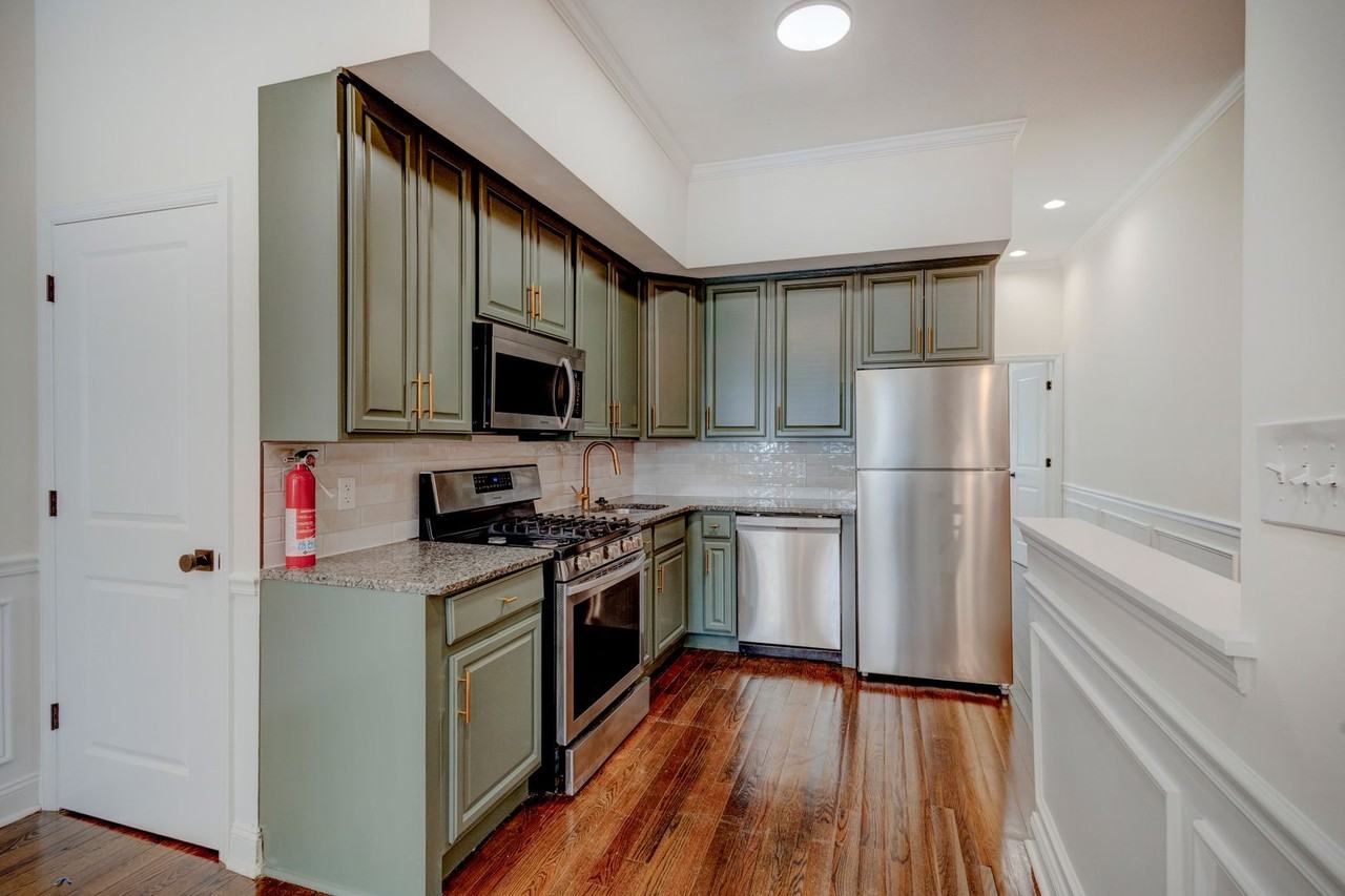 3214 W Norris St - Photo 4 of 50