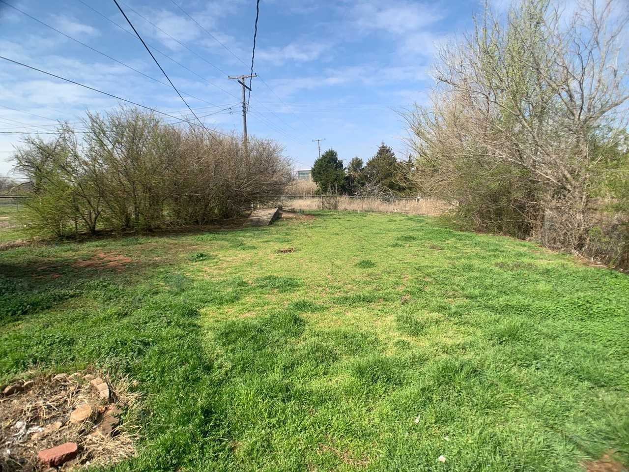 3117 North Lindsay Avenue - Photo 7 of 24