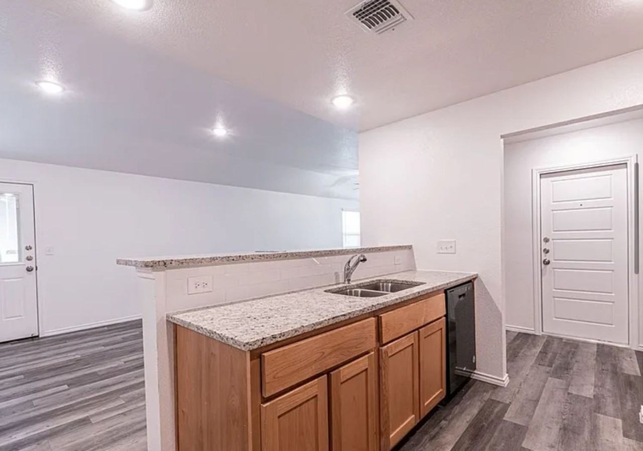 3312 Stonewall Dr #A - Photo 6 of 14