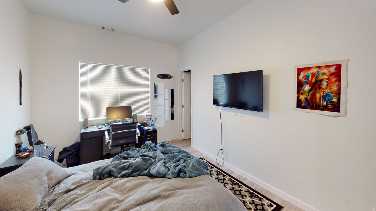 6330 Mesita Dr - Photo 6 of 13