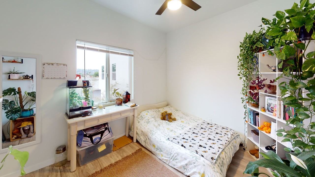 6330 Mesita Dr - Photo 7 of 13