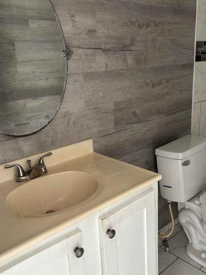 1759 Embarcadero Ave - Photo 5 of 10