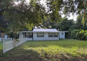 featured image of 1640 Salem Dr