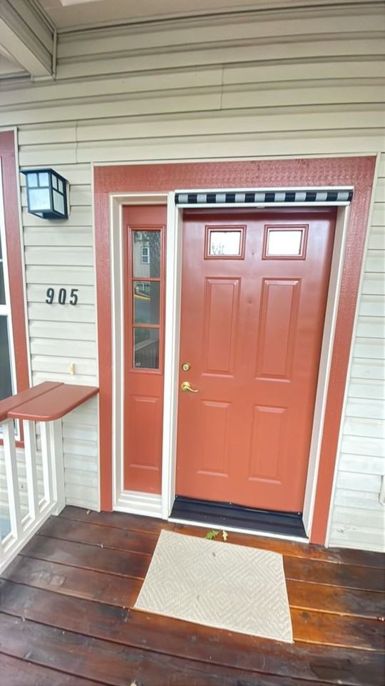 905 Mountain Meadows Circle - Photo 2 of 15