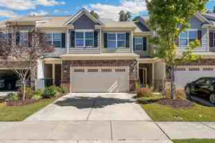 425 Manchester Park Ln - Photo 1 of 1