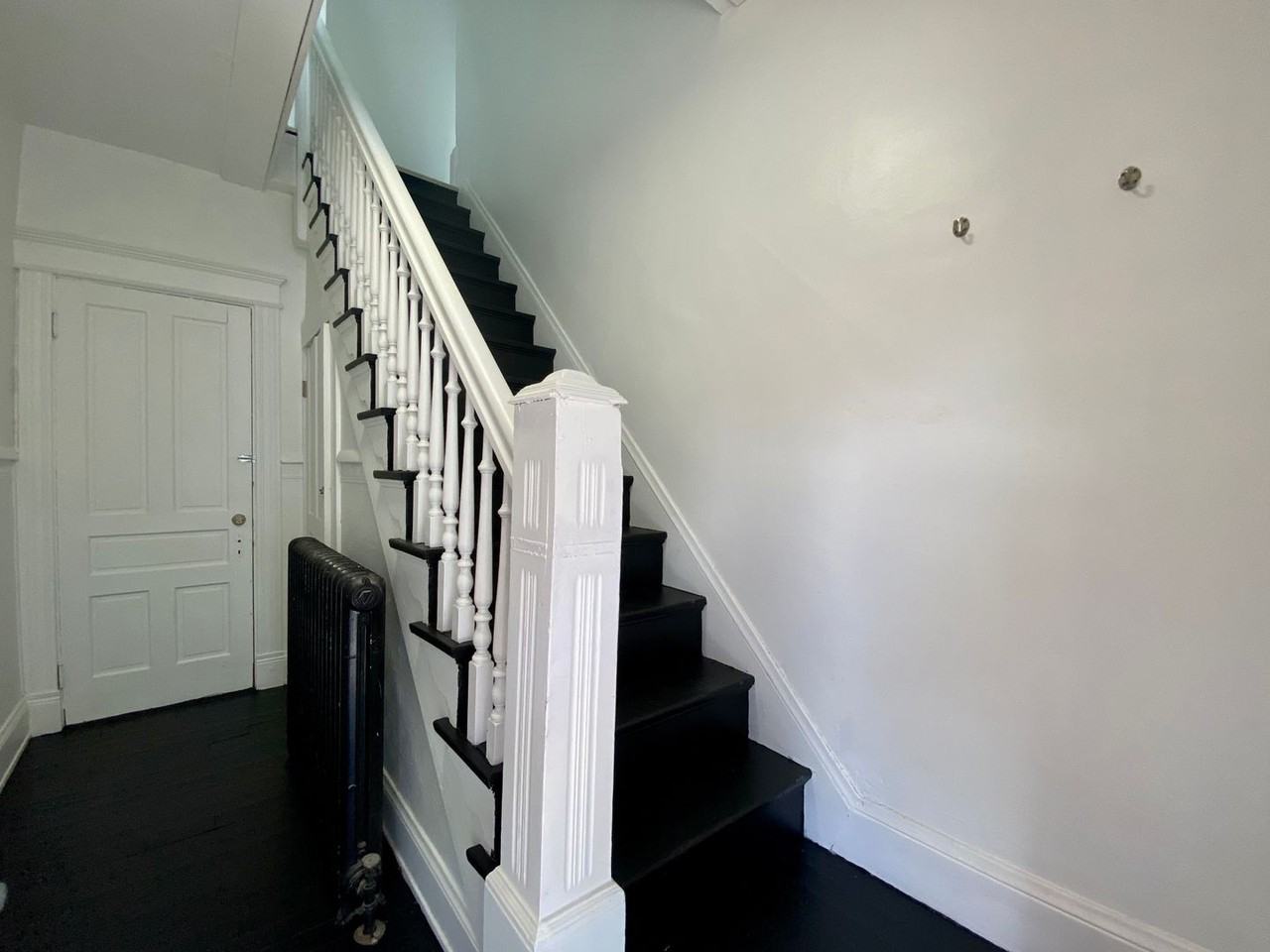 2314 Victor St - Photo 5 of 37