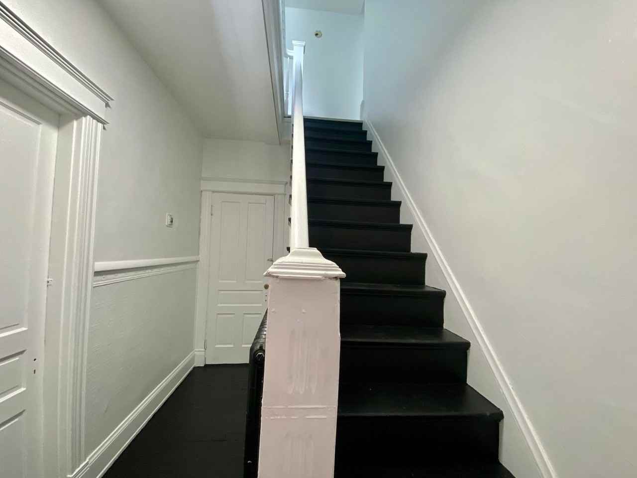 2314 Victor St - Photo 6 of 37