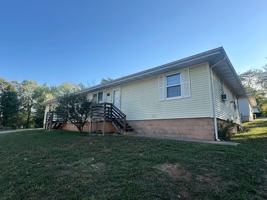 featured image of 414 S 8th Ave