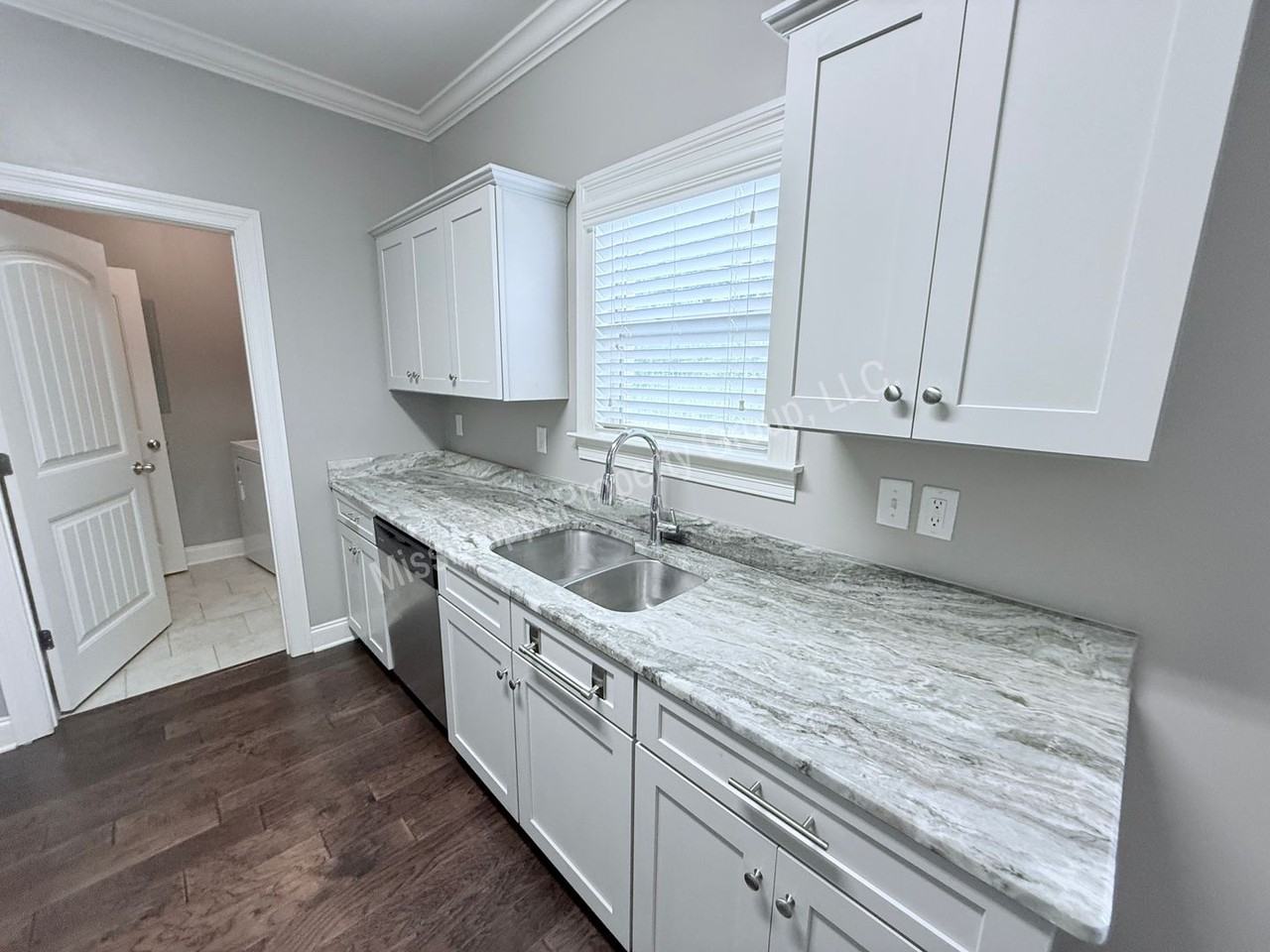 514 Fifer Cir - Photo 6 of 31