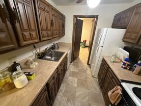 425 E. Henry Clay St. - Photo 1 of 1