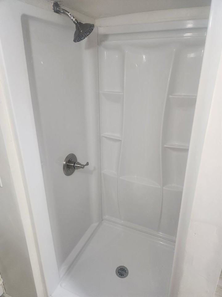 330 S Mission St - Photo 6 of 11