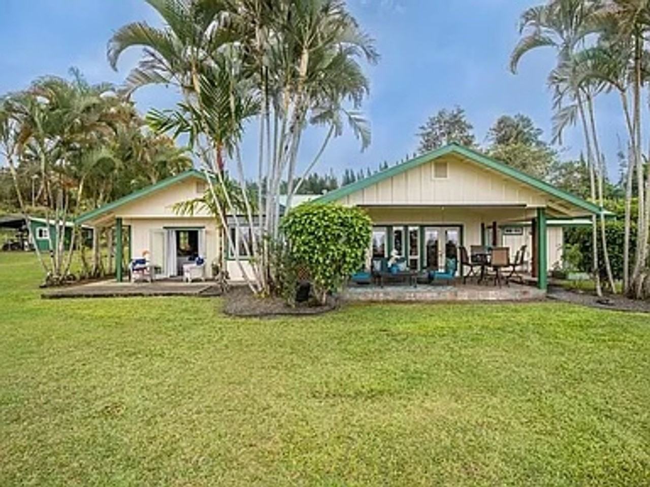 75-1069 Kamalani Street - Photo 2 of 15