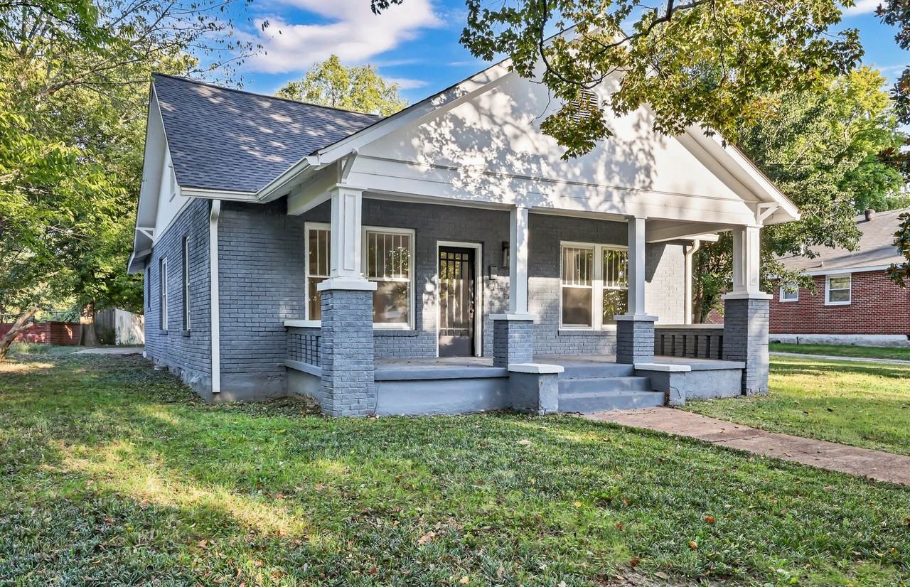 615 Greenwood Ave - Photo 2 of 17