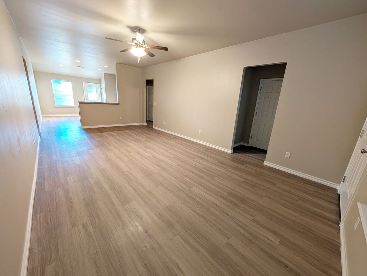 3332 Se 94th St - Photo 3 of 16