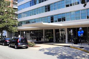 featured image of 102 E Liberty St #701