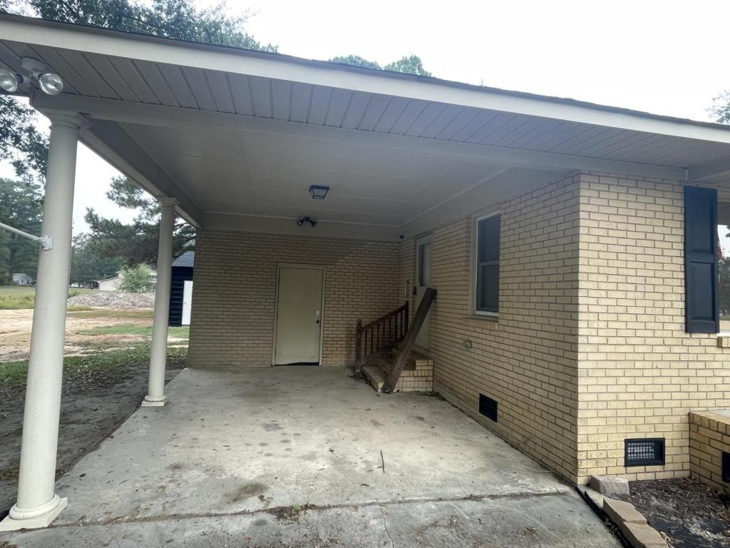 305 Gough St - Photo 5 of 25