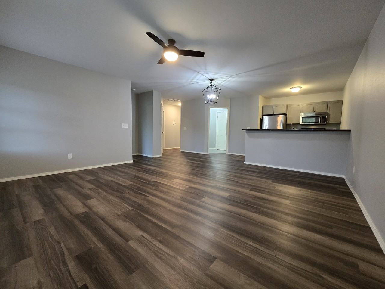 512 Welch St - Photo 2 of 19