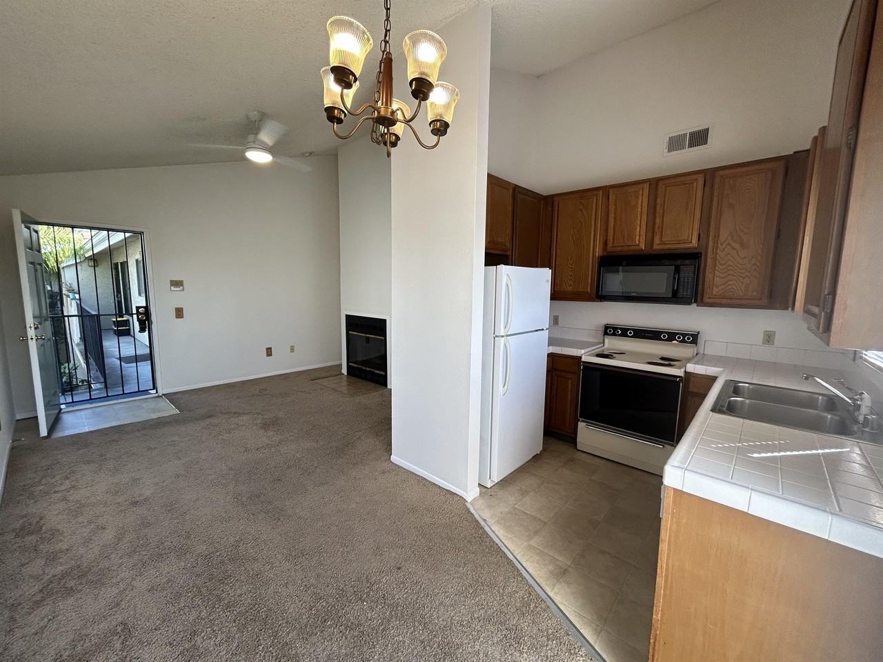 4576 Hawley Blvd #8 - Photo 2 of 11