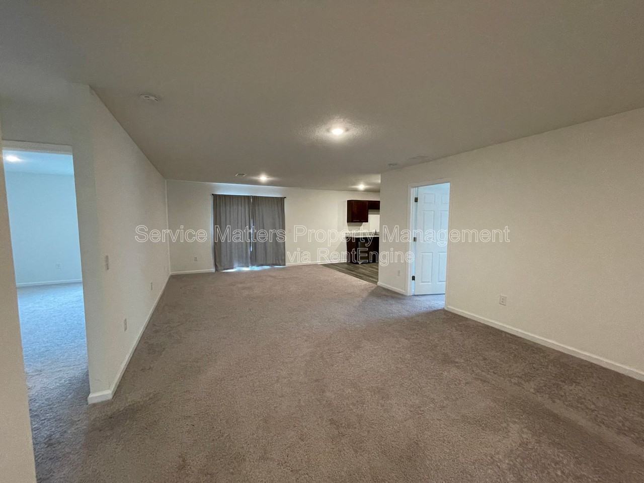 4356 Jitterbug St - Photo 4 of 23