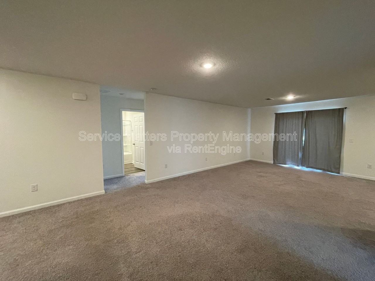 4356 Jitterbug St - Photo 7 of 23