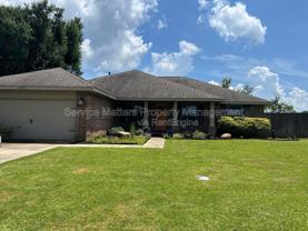 4622 Belvedere Cir - Photo 1 of 1