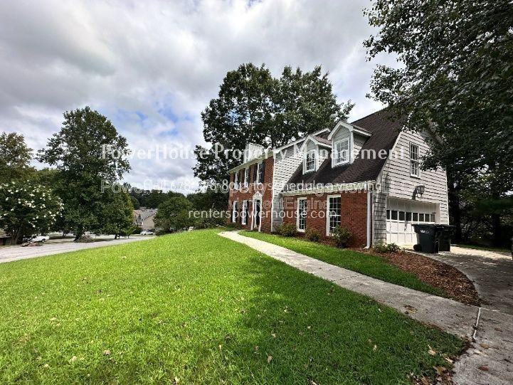 979 Sugar Crossing Ln - Photo 2 of 38