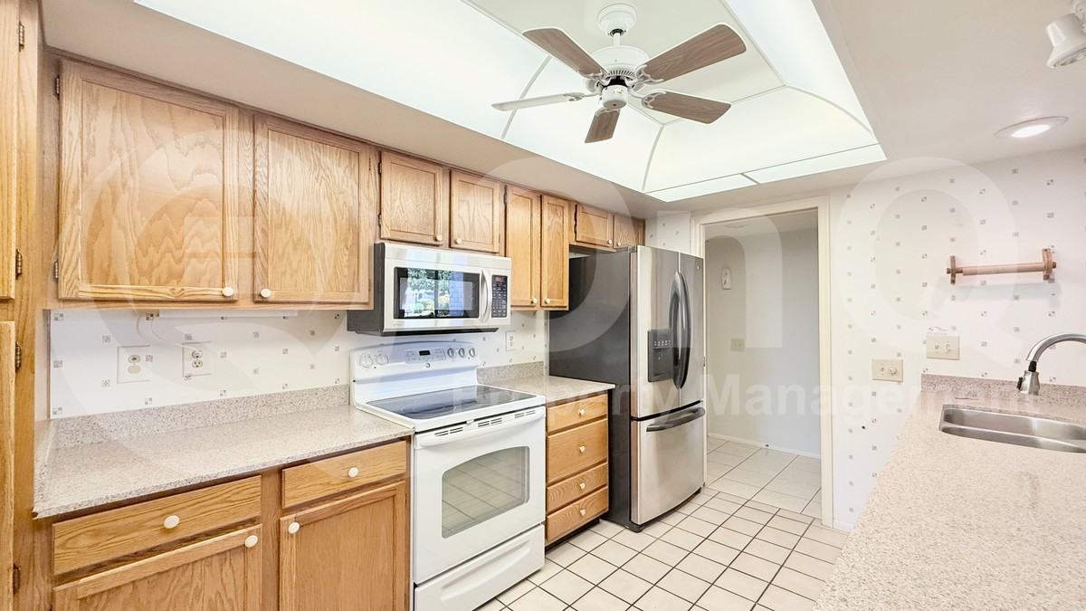 12527 W Prospect Dr - Photo 4 of 21