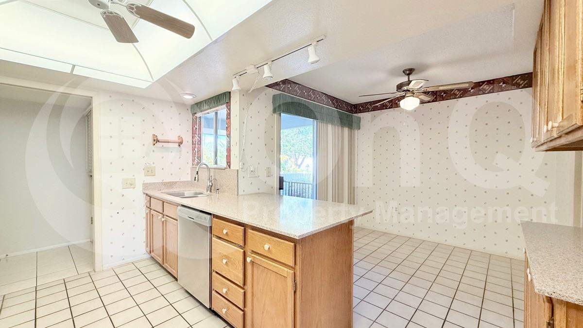 12527 W Prospect Dr - Photo 6 of 21