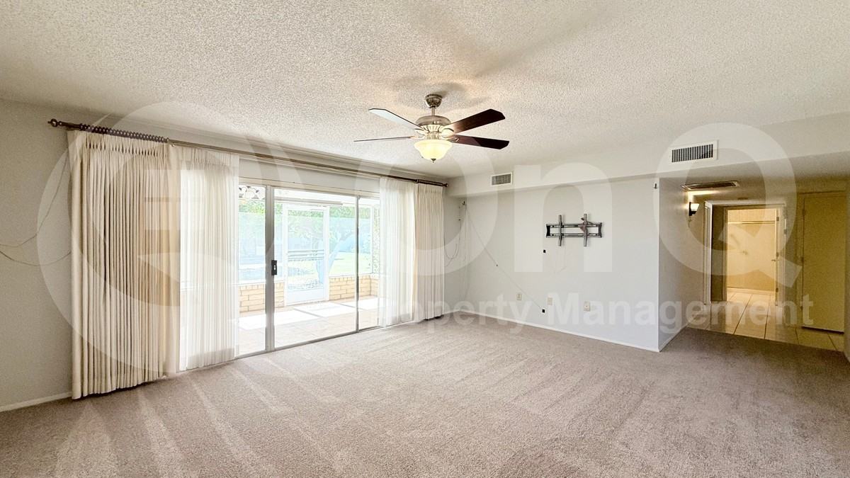 12527 W Prospect Dr - Photo 7 of 21