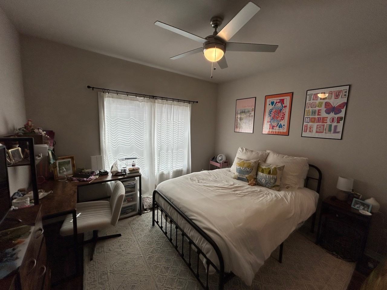 3102 Green St - Photo 3 of 25