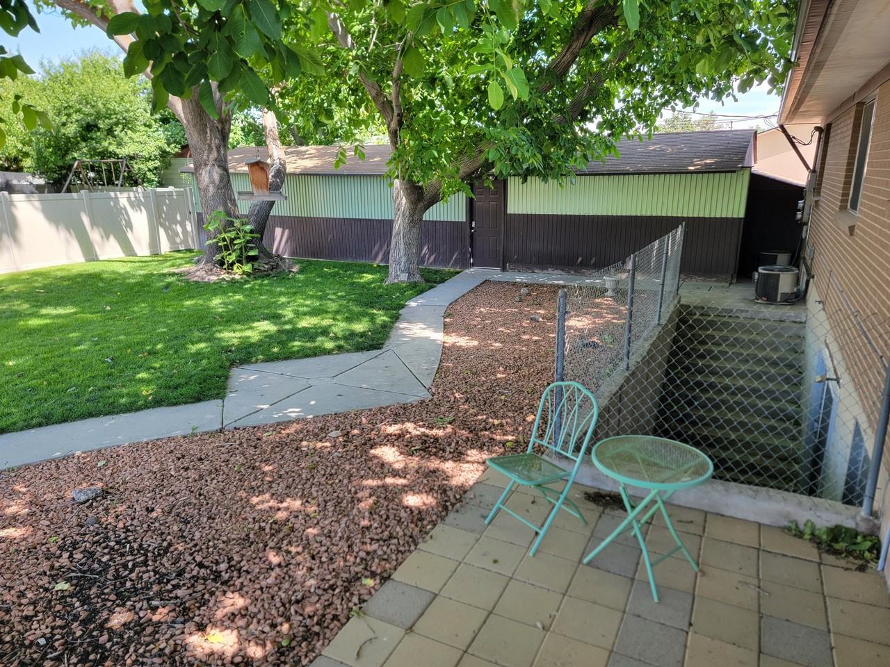 5260 Sw - Photo 2 of 41