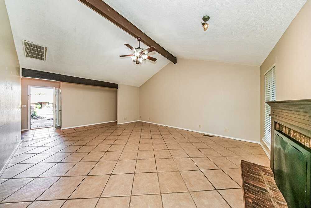 8117 Turtle Dove Dr - Photo 4 of 16