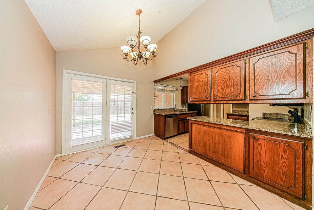 8117 Turtle Dove Dr - Photo 6 of 16