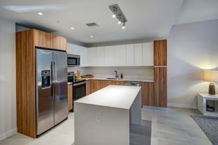 EON Squared* - Photo 1 of 1